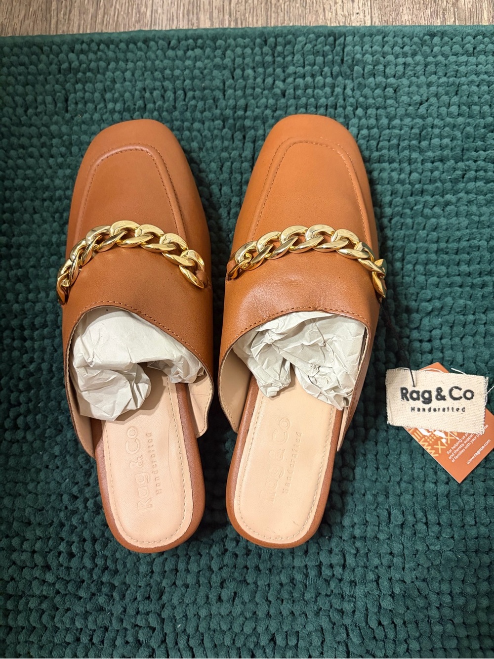 Women's Tan Chain-Trim Slip-On mules